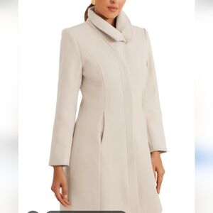 H&M Women's Classic Tan Trench Coat - Size 6 Good Condition